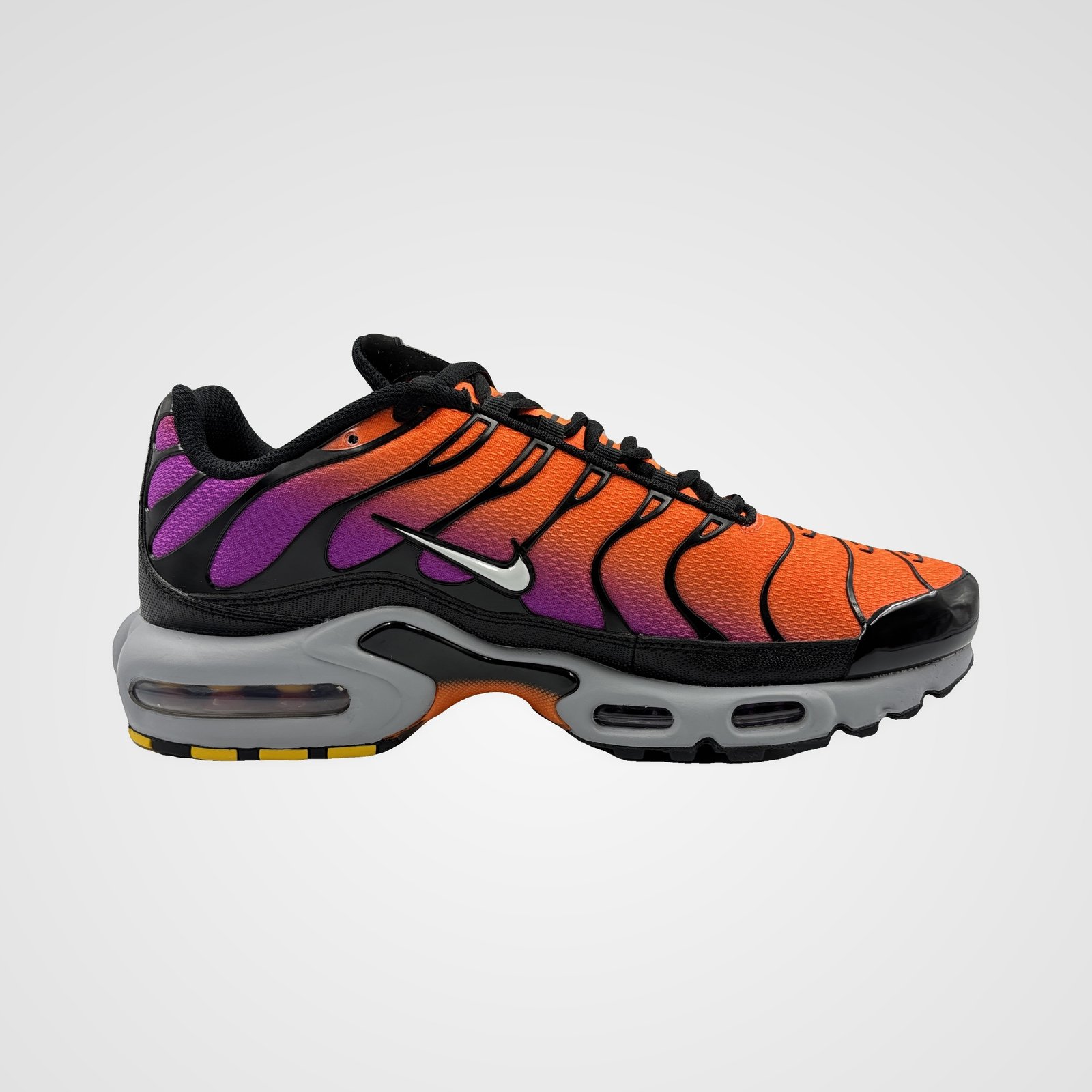 Nike Air Max Plus Nike Air Max Plus - Image 2